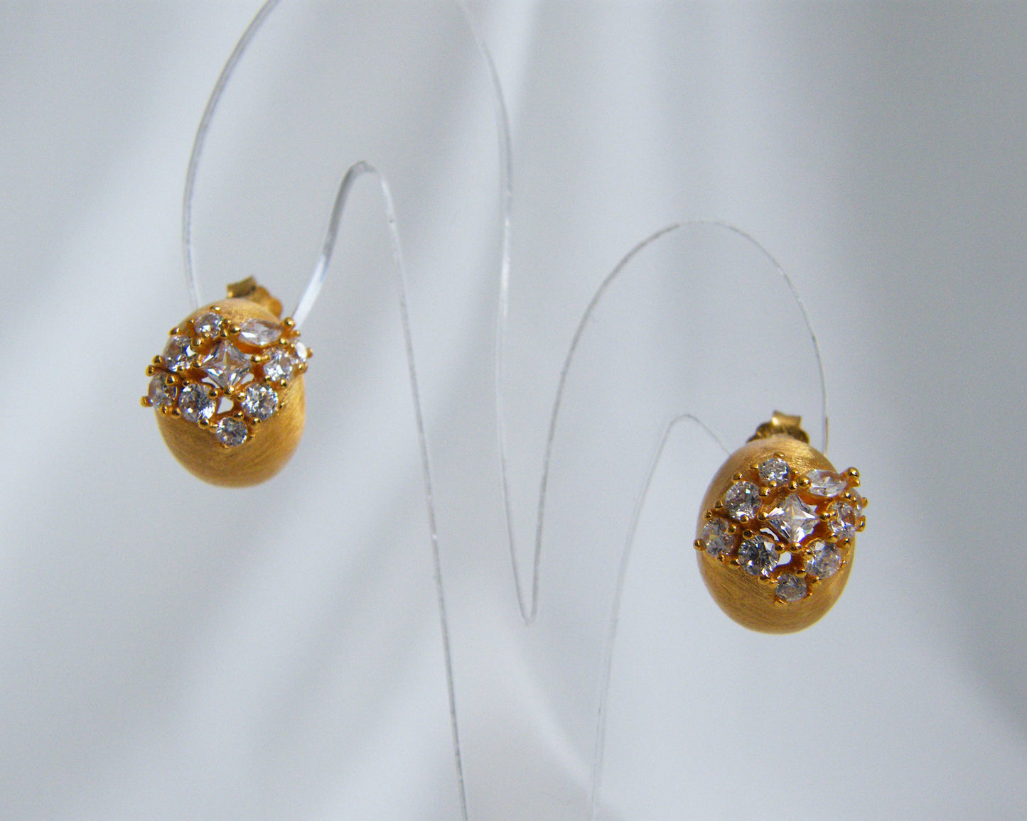Dome Cluster Stud Earrings