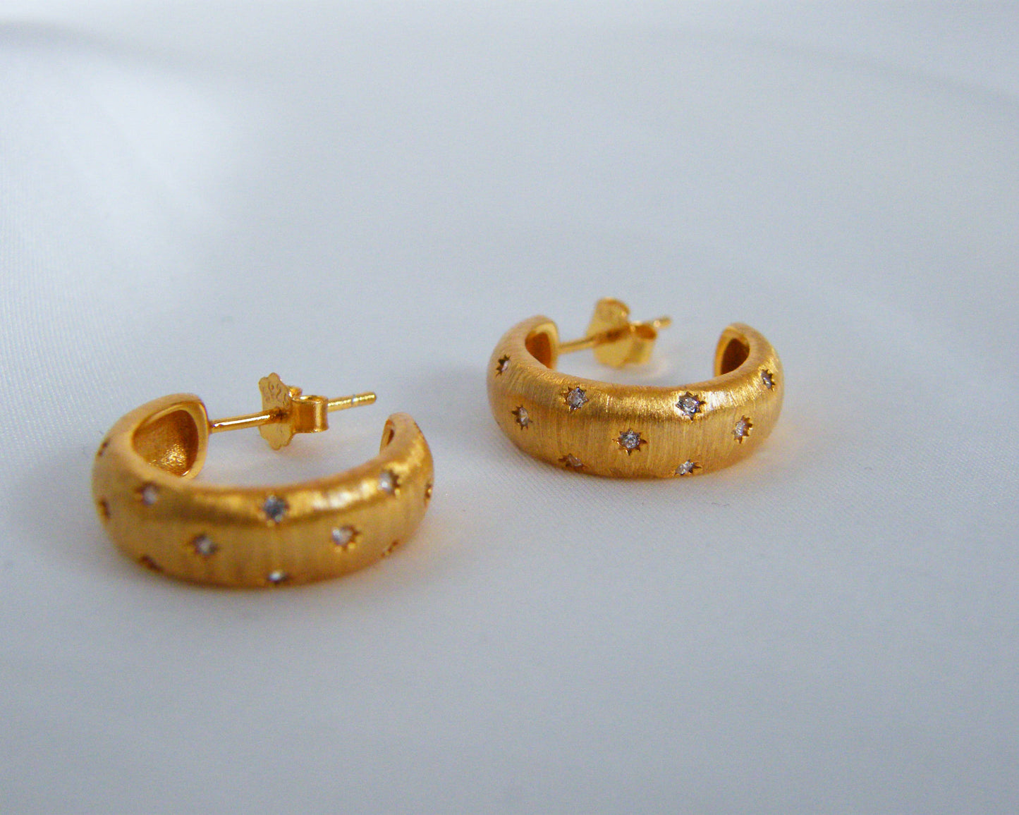 The Stella Hoops