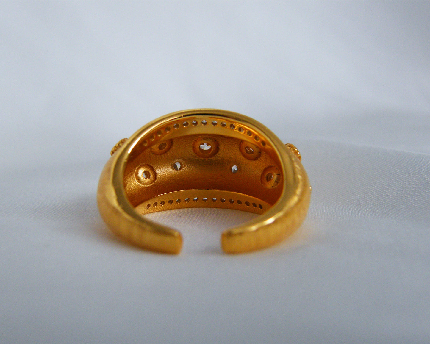 Majestic Dome Ring