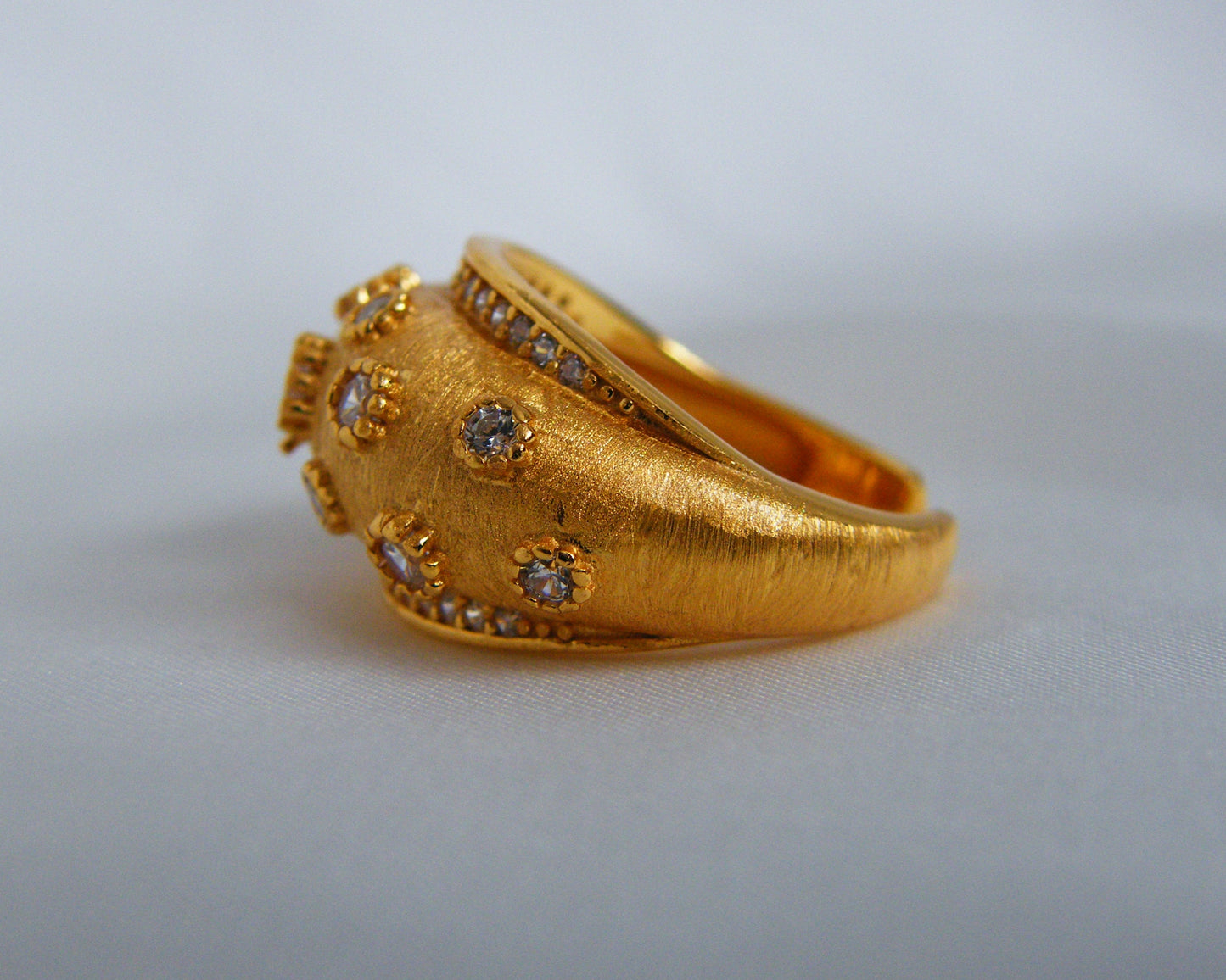 Majestic Dome Ring