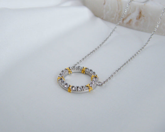 Luna Link Necklace