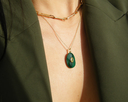 The Malachite Aura Necklace