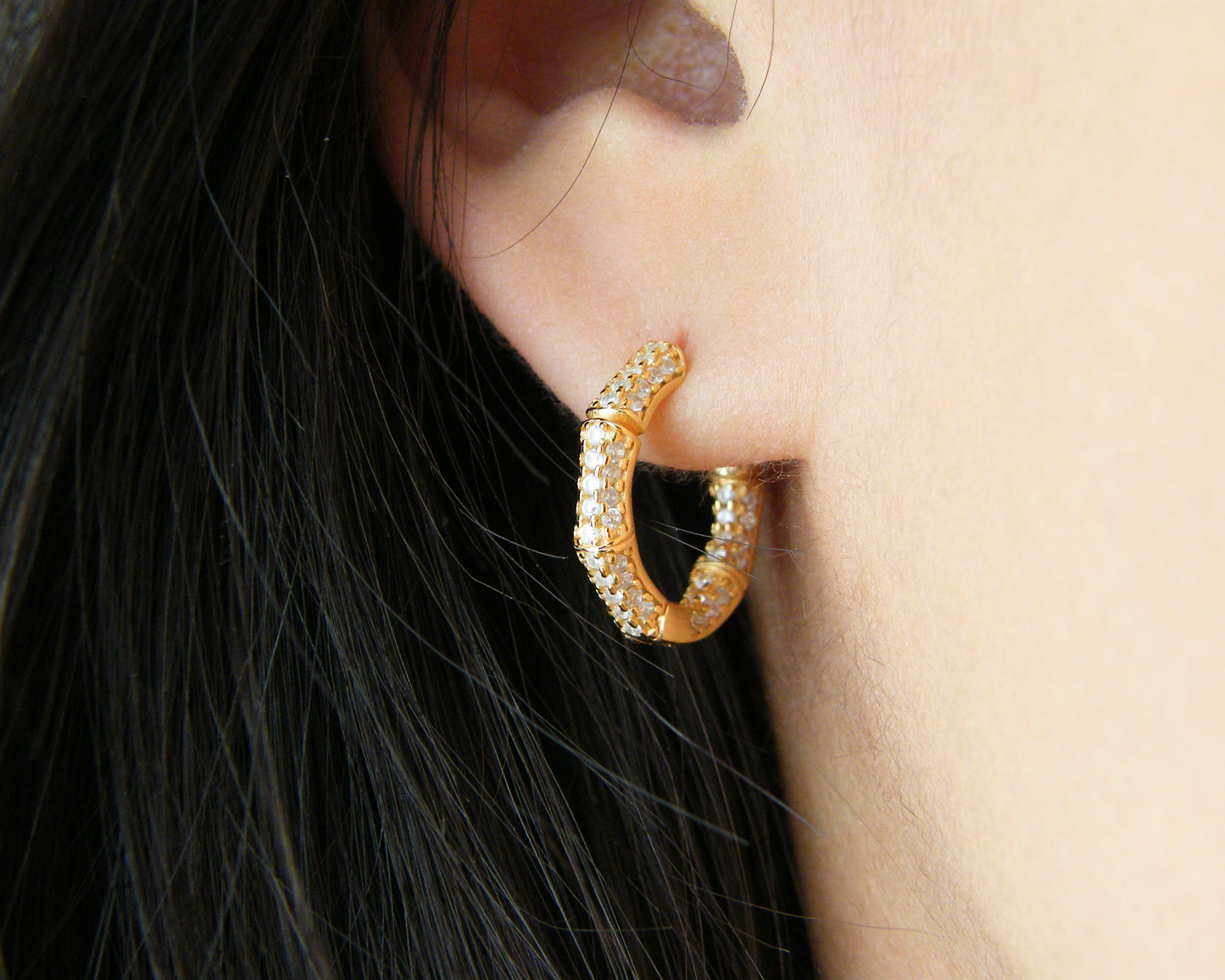 Pavé Hoops