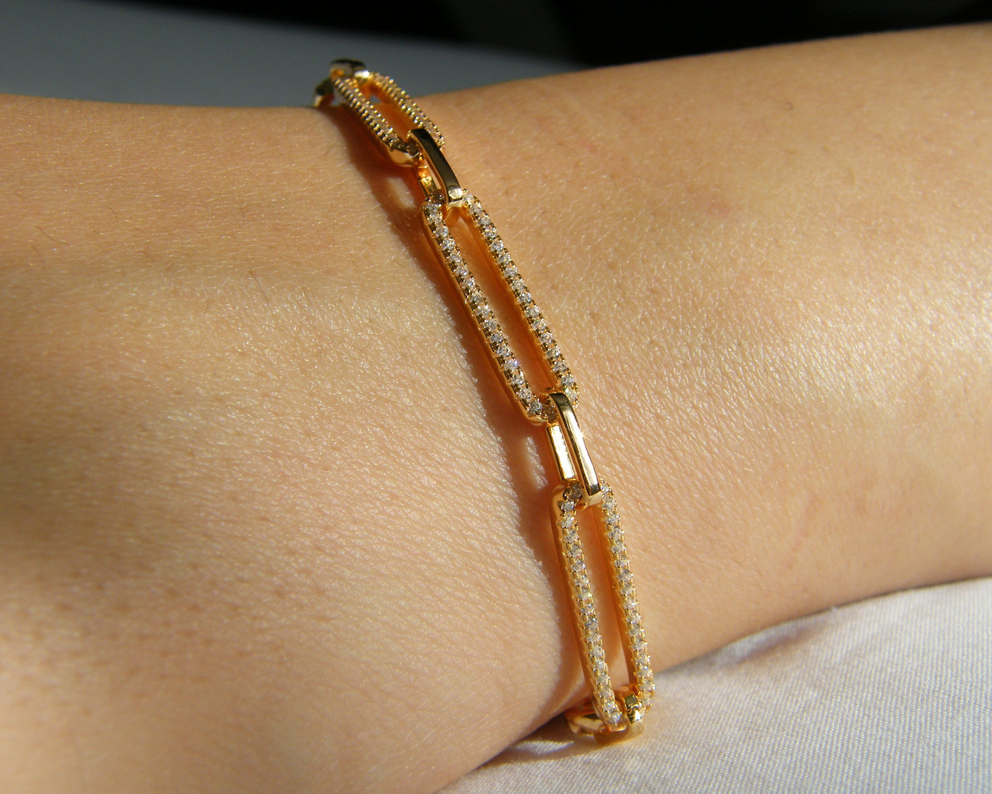 Serene Link Bracelet