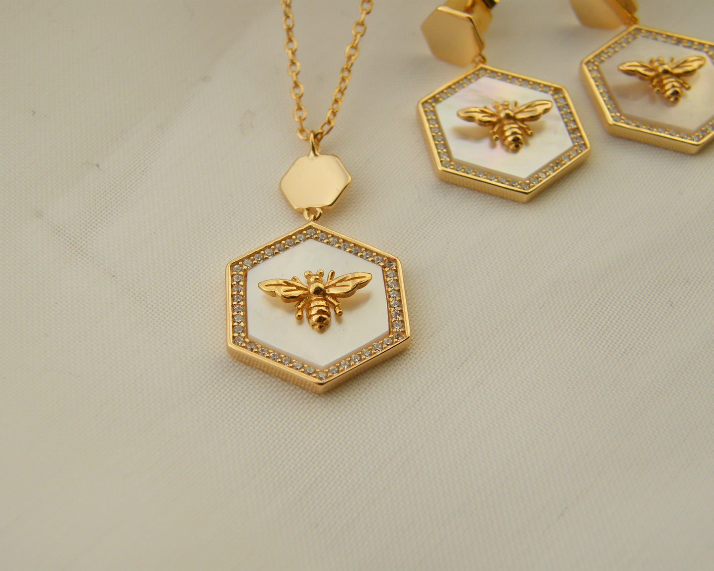 Honey Reverie Necklace