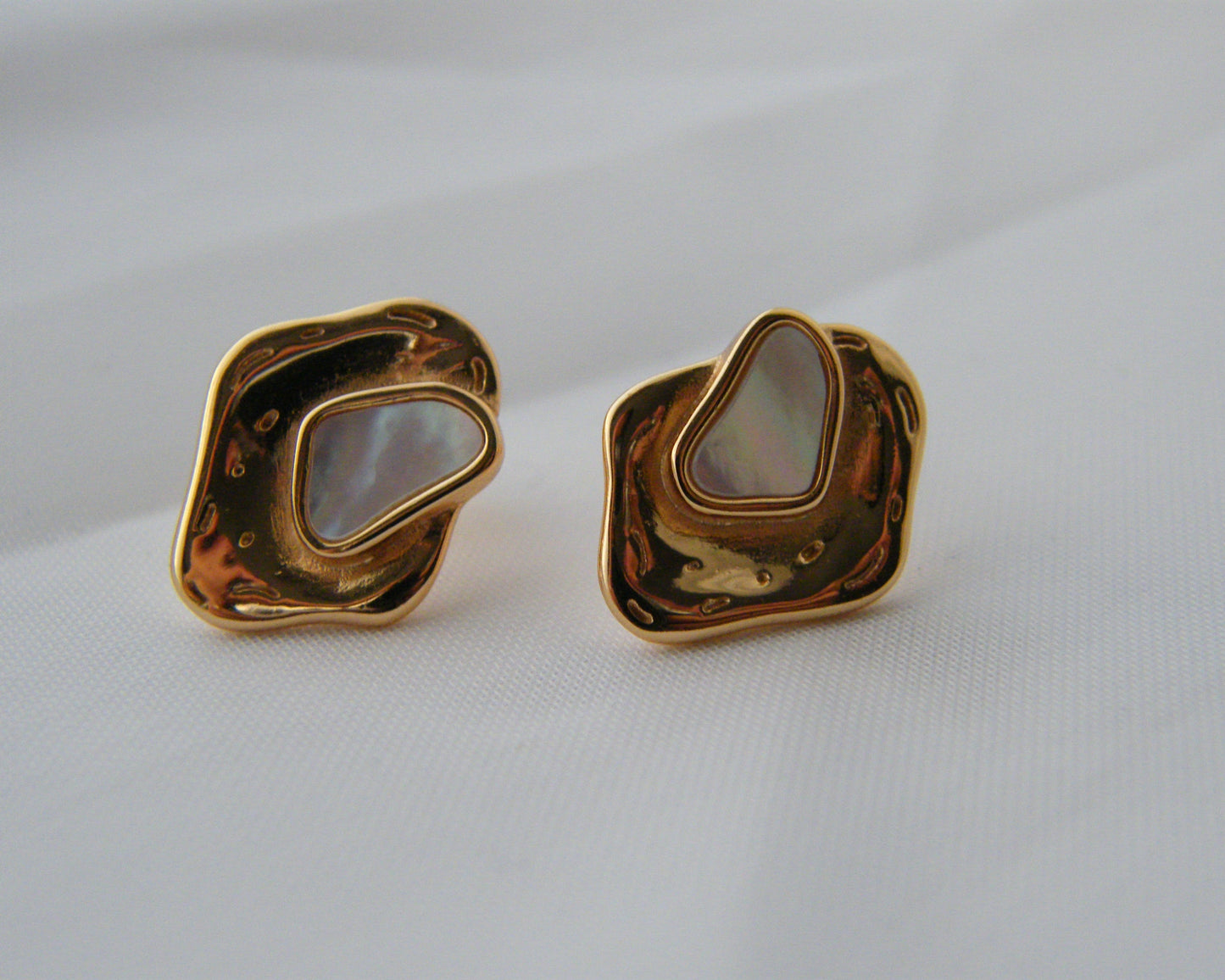 Mirage Studs
