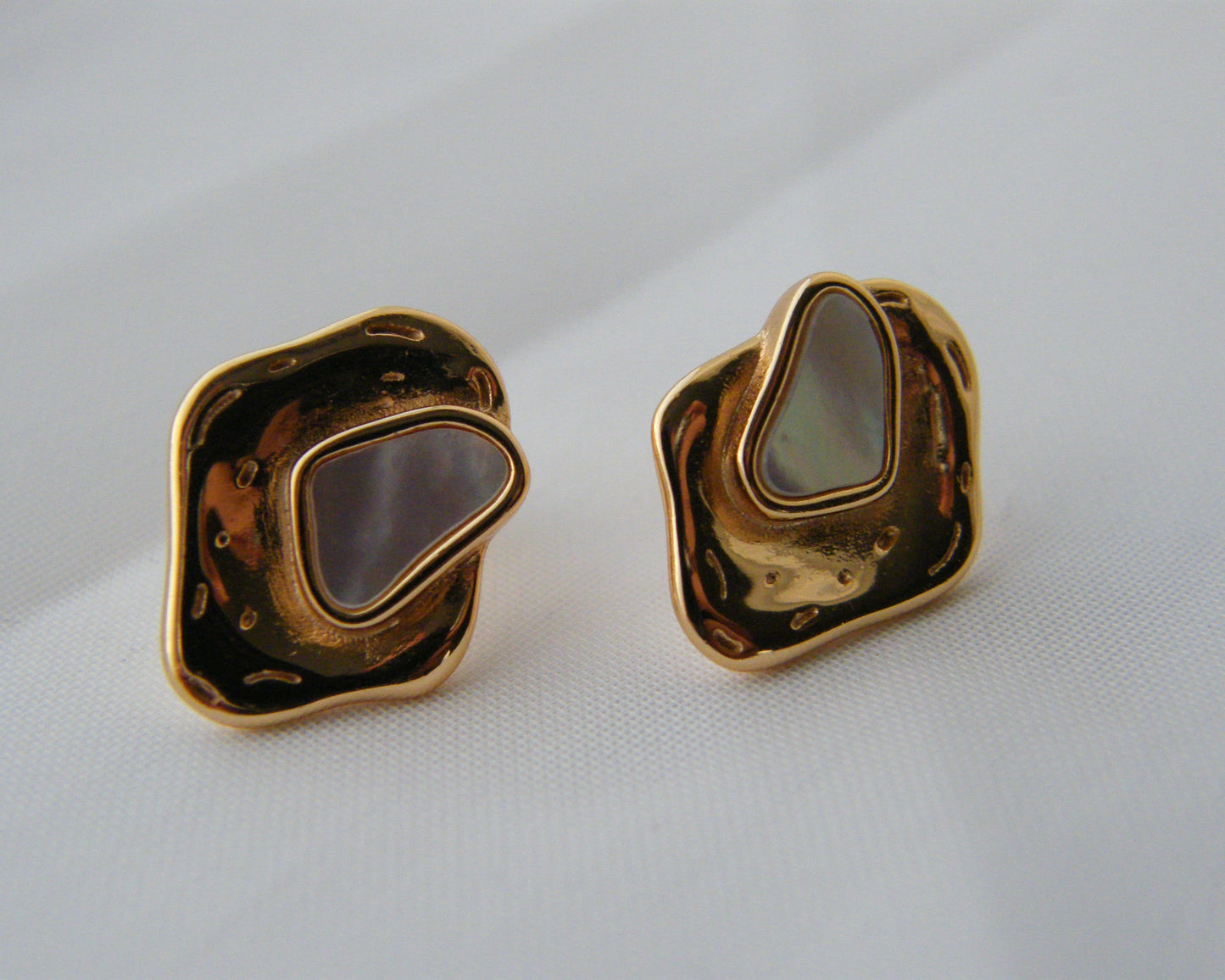 Mirage Studs