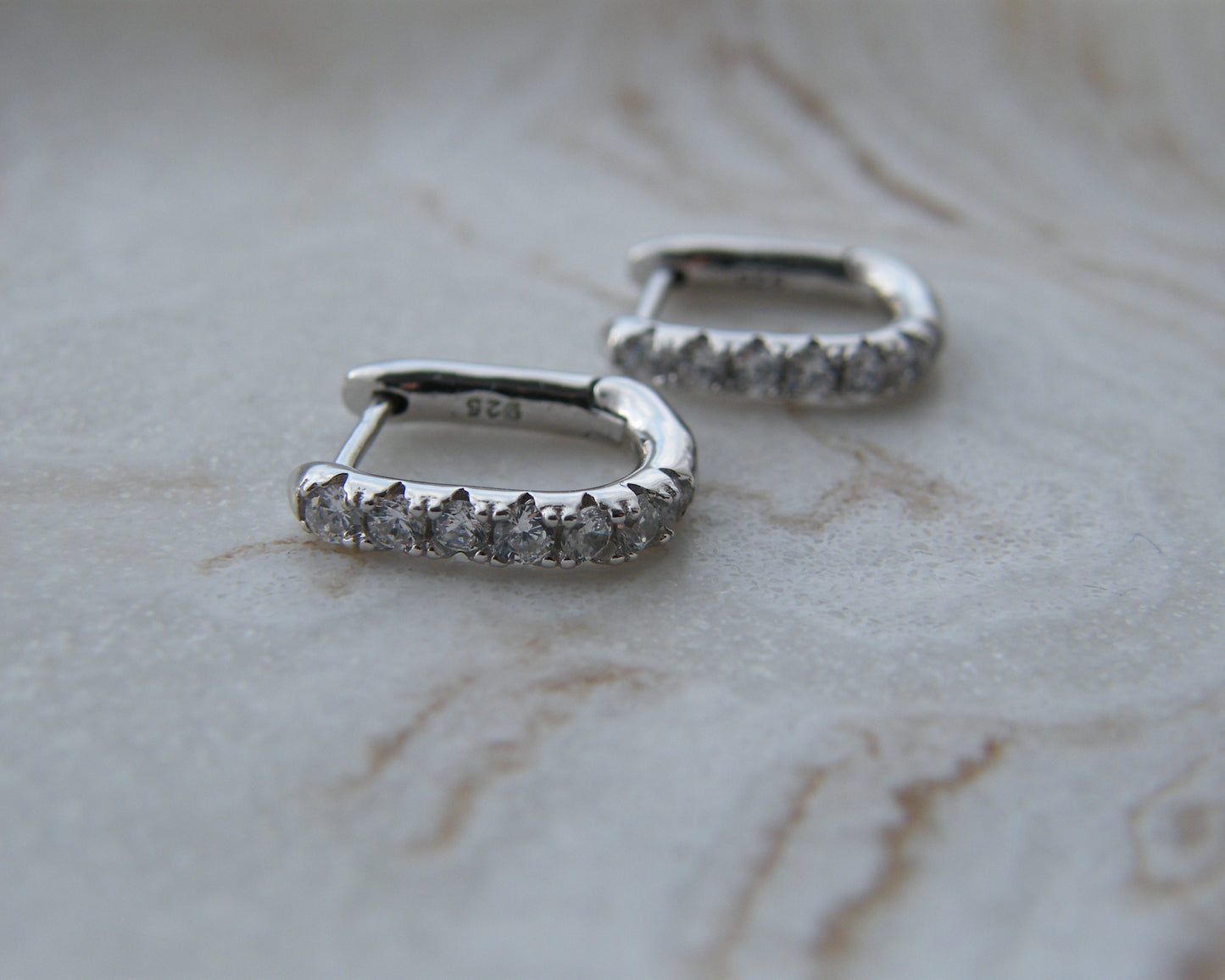 Radiant Classic Huggies