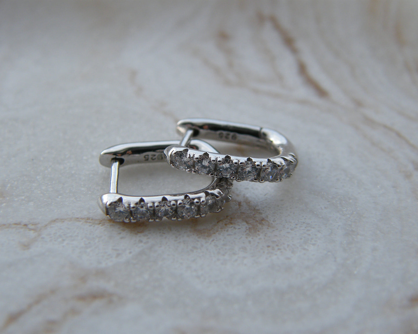 Radiant Classic Huggies