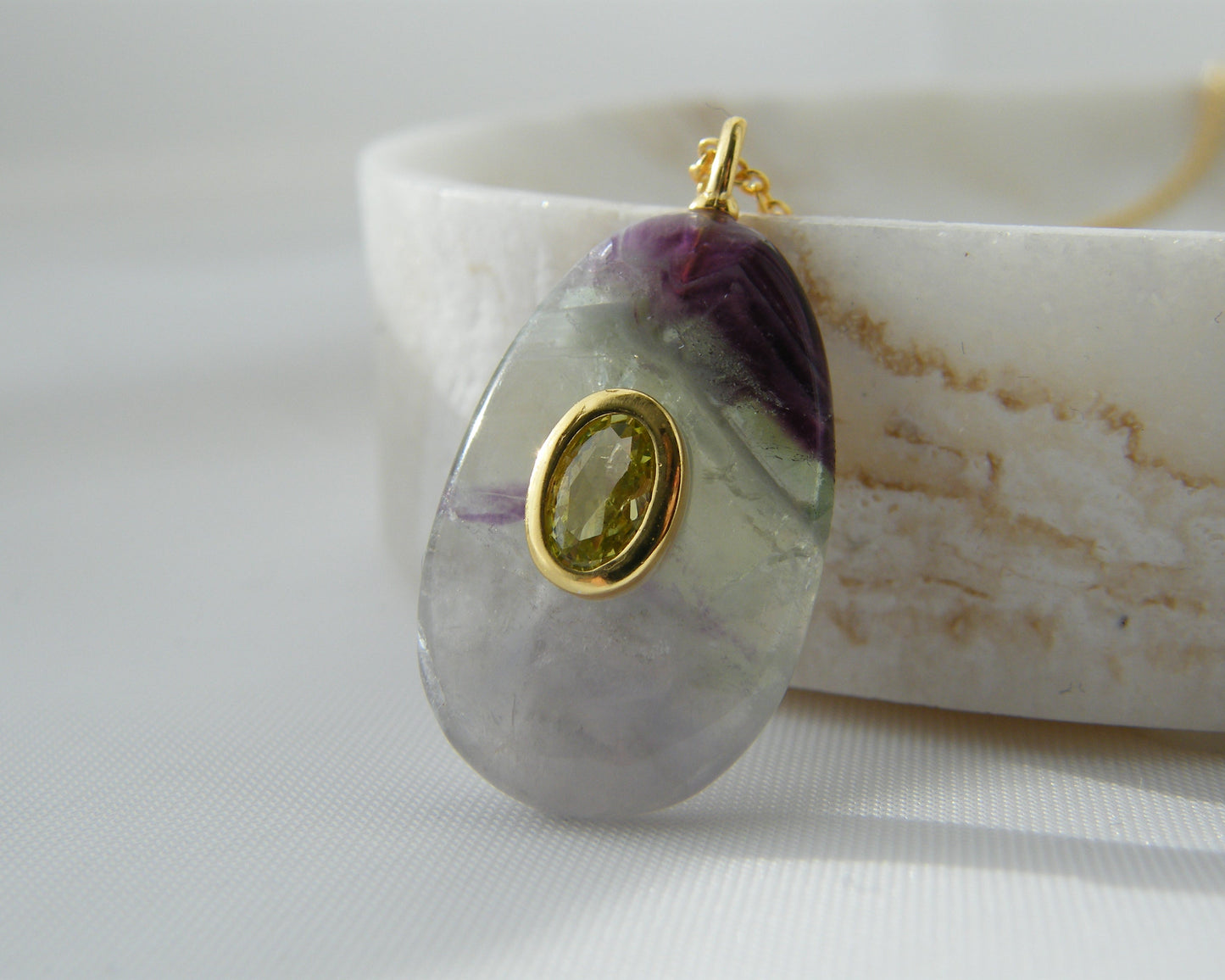 Fluora Aura Necklace