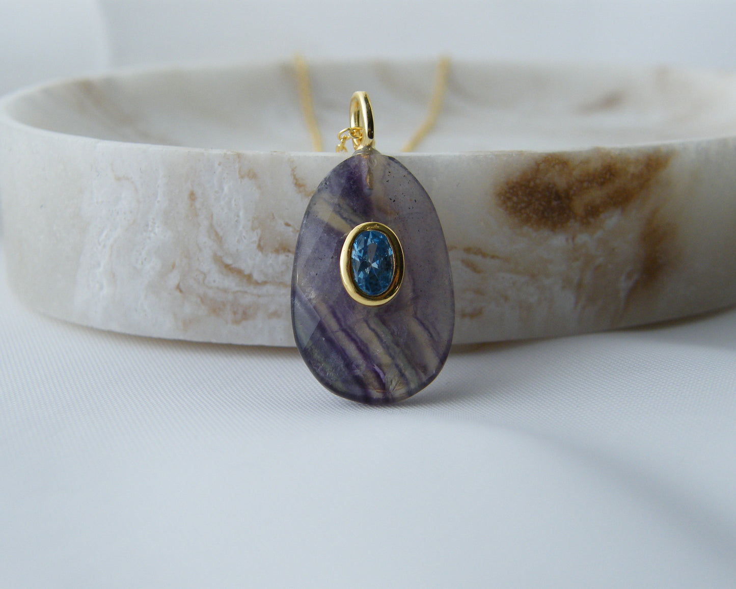 Fluora Aura Necklace