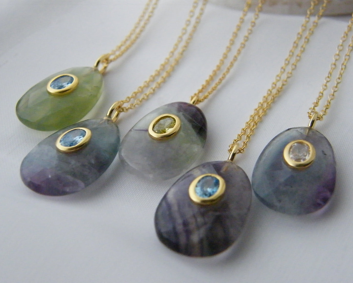 Fluora Aura Necklace