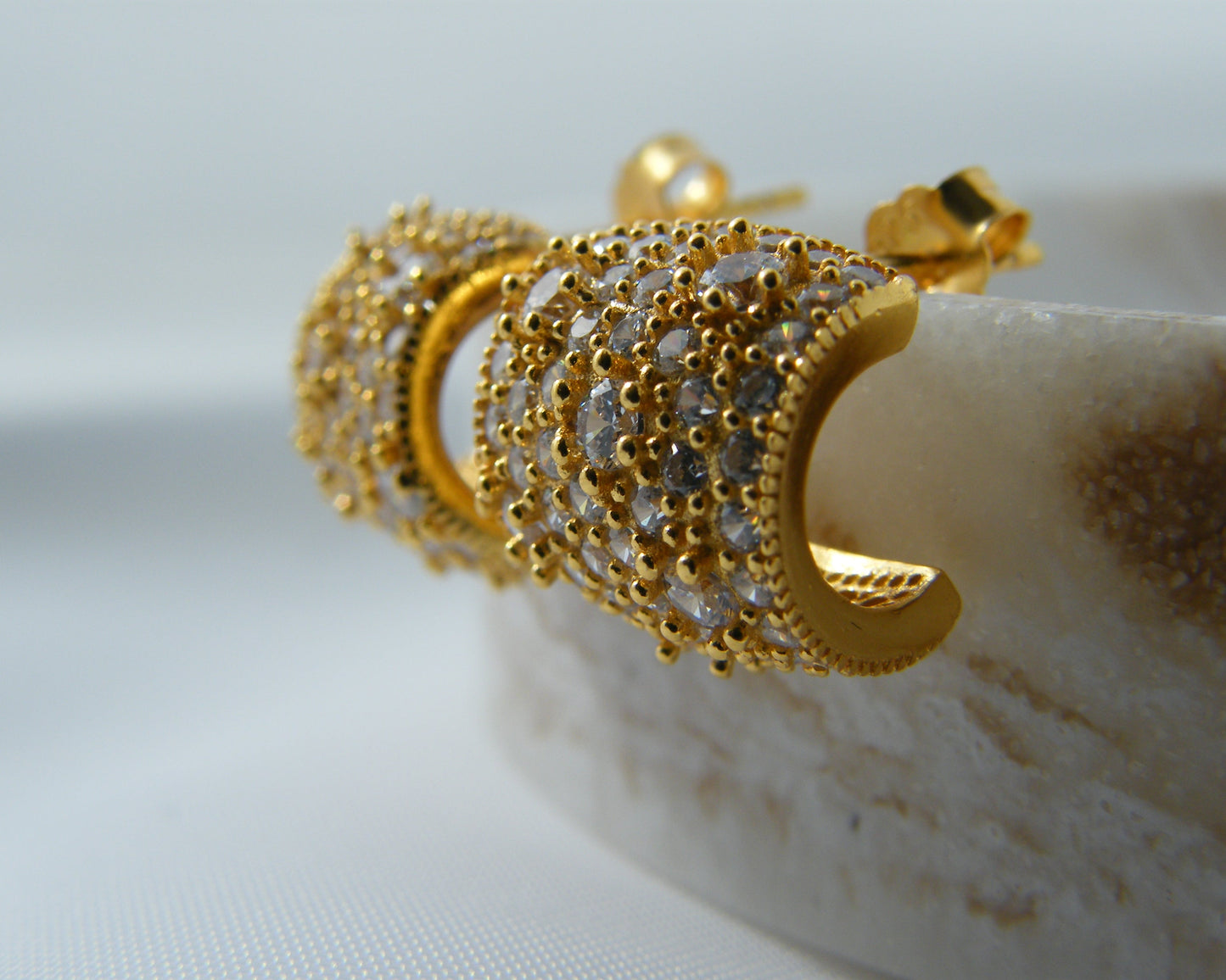 Lumière Pavé Cuff Studs