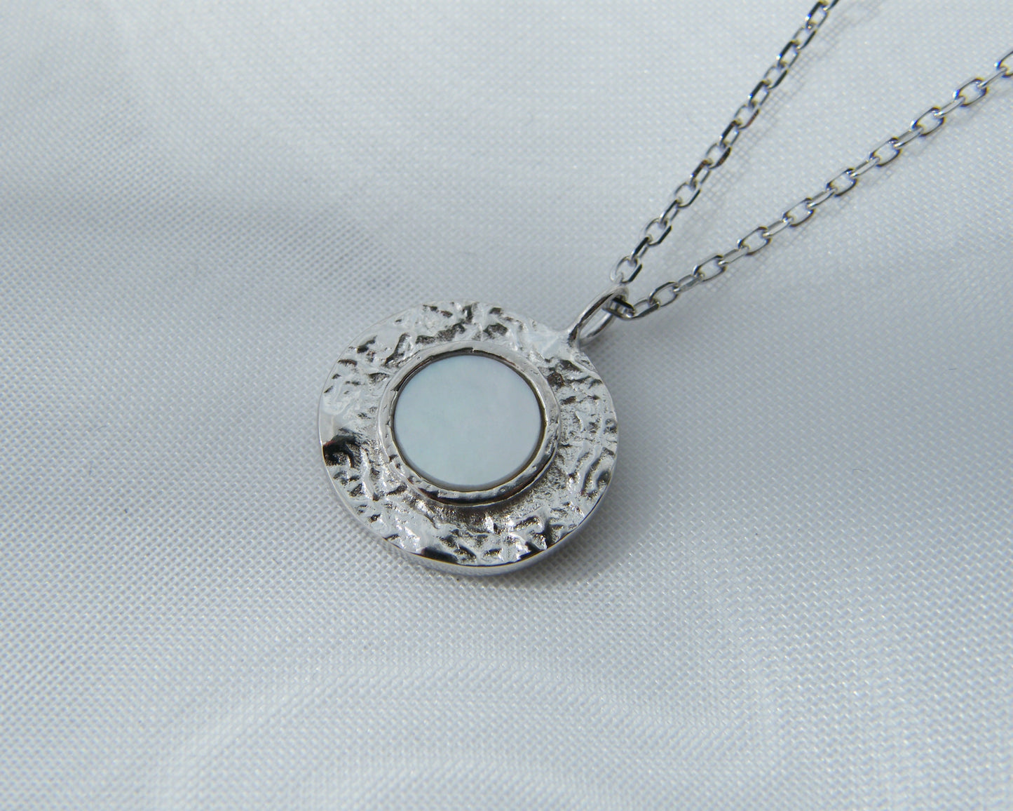 Aurora Mother of Pearl Necklace