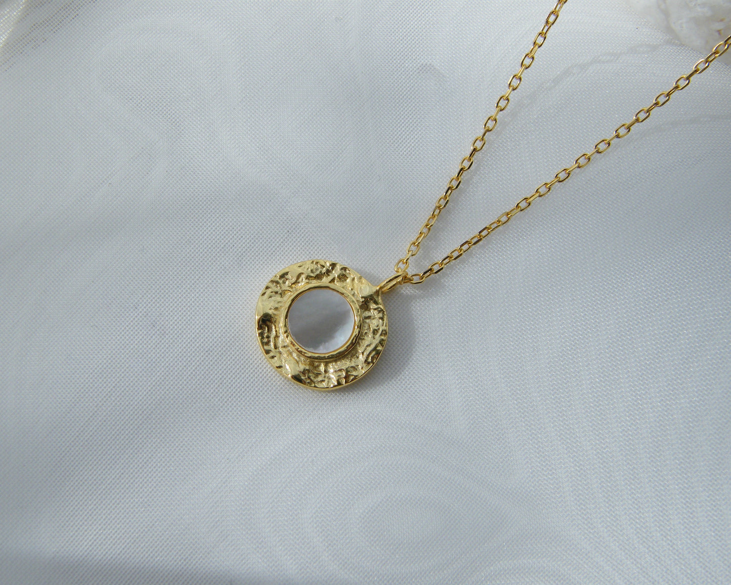 Aurora Mother of Pearl Necklace