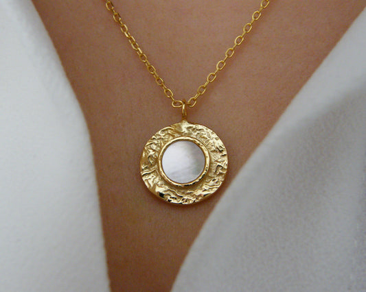 Aurora Mother of Pearl Necklace