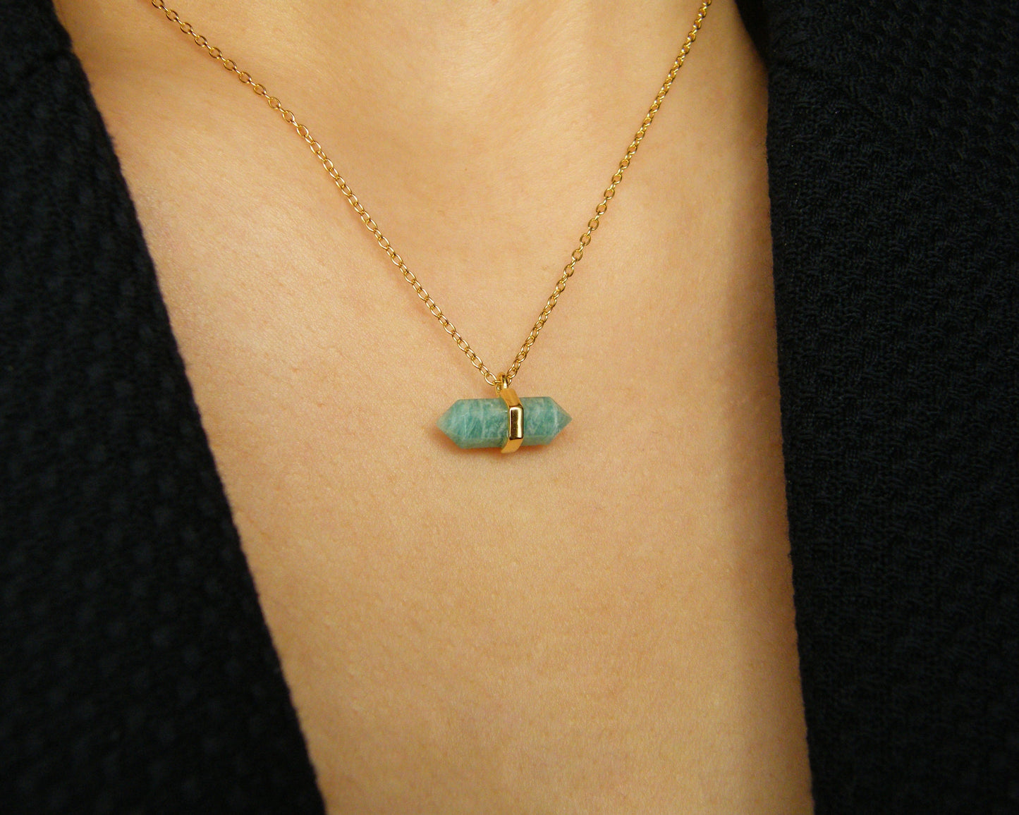 The Axis Stone Necklace